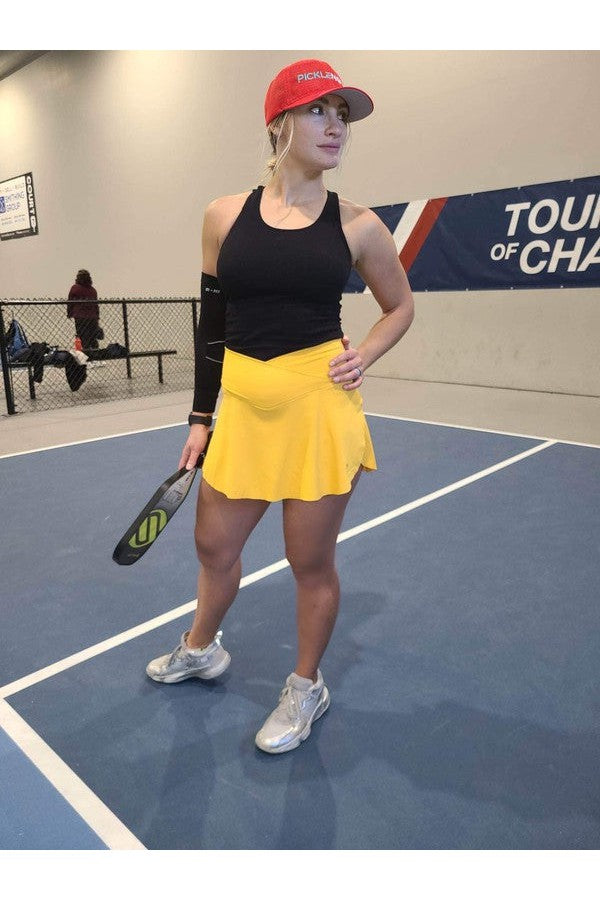 #sportwear #fitnesswear #activewearfashion #skort #tennisskirt #activewear #sportswear #skortsforthewin #pickleball #picklenova #pickleballpicklenova #cuteoutfit